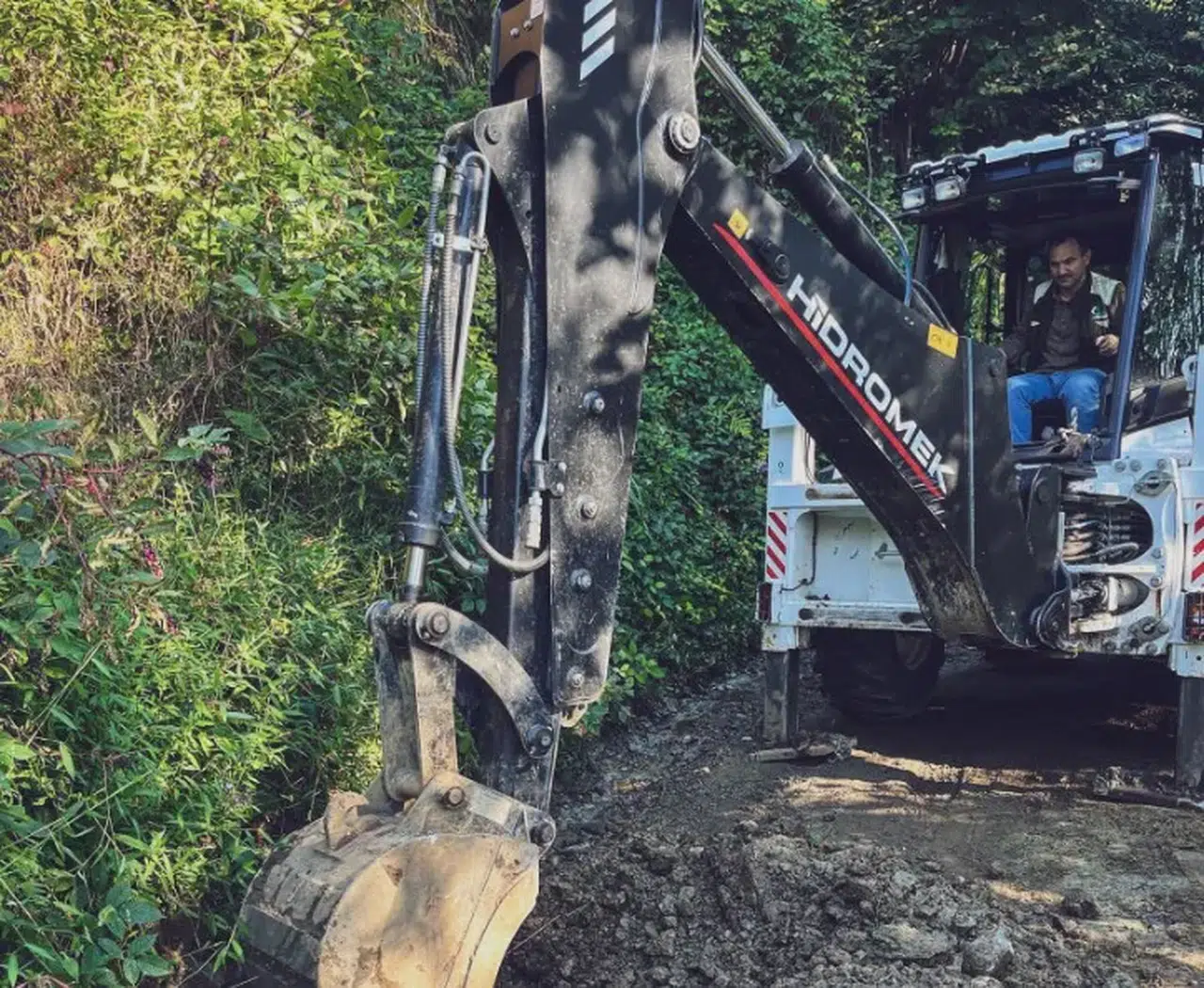 Rize'de Su Arızalarına Hızlı Müdahale: 2025'te 990 Arıza Giderildi