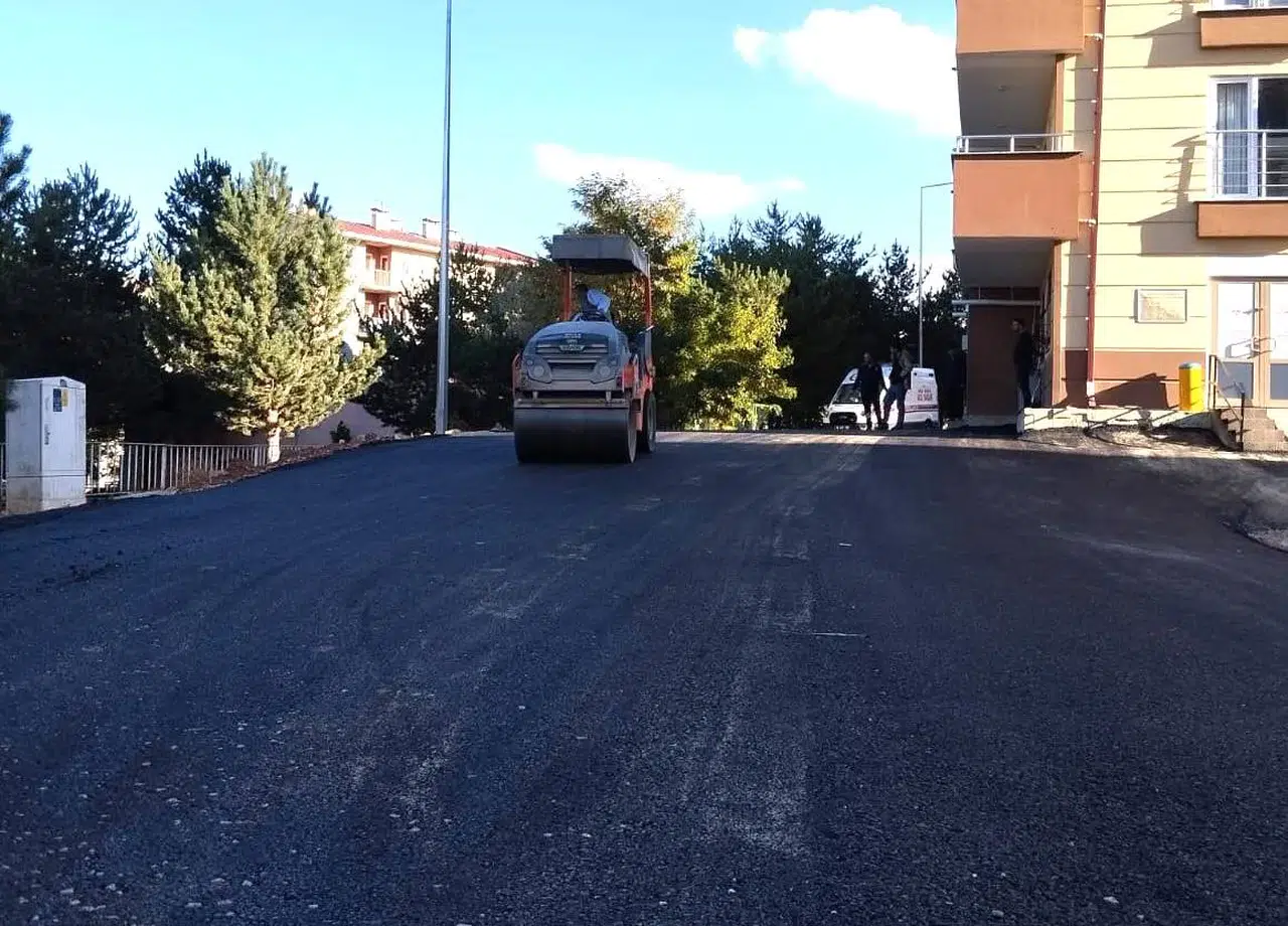 Bayburt Belediyesi'nden Temizlik ve Altyapıda Hız Kesmeyen Çalışmalar