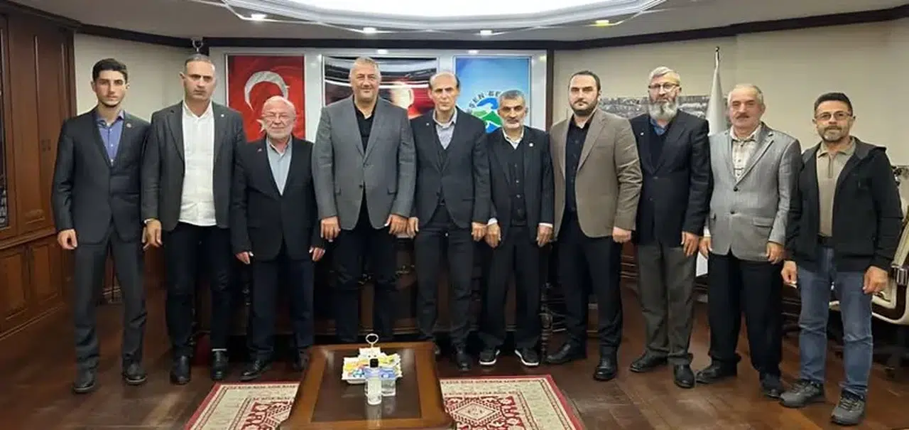 Saadet Partisi’nden Ardeşen Belediye Başkanı Enver Atagün’e Ziyaret