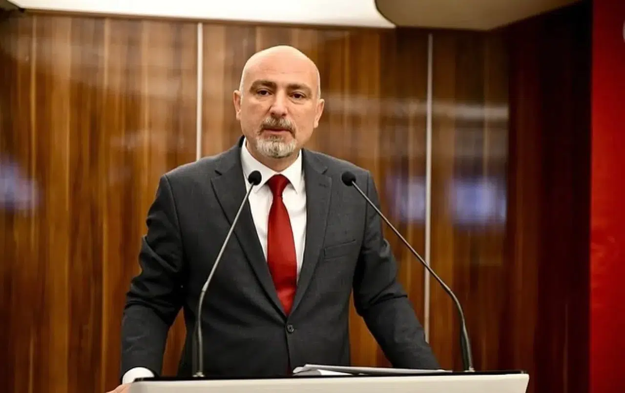 Hopa Belediye Başkanı Utku Cihan’a İBB soruşturması, CHP'den destek mesajı geldi