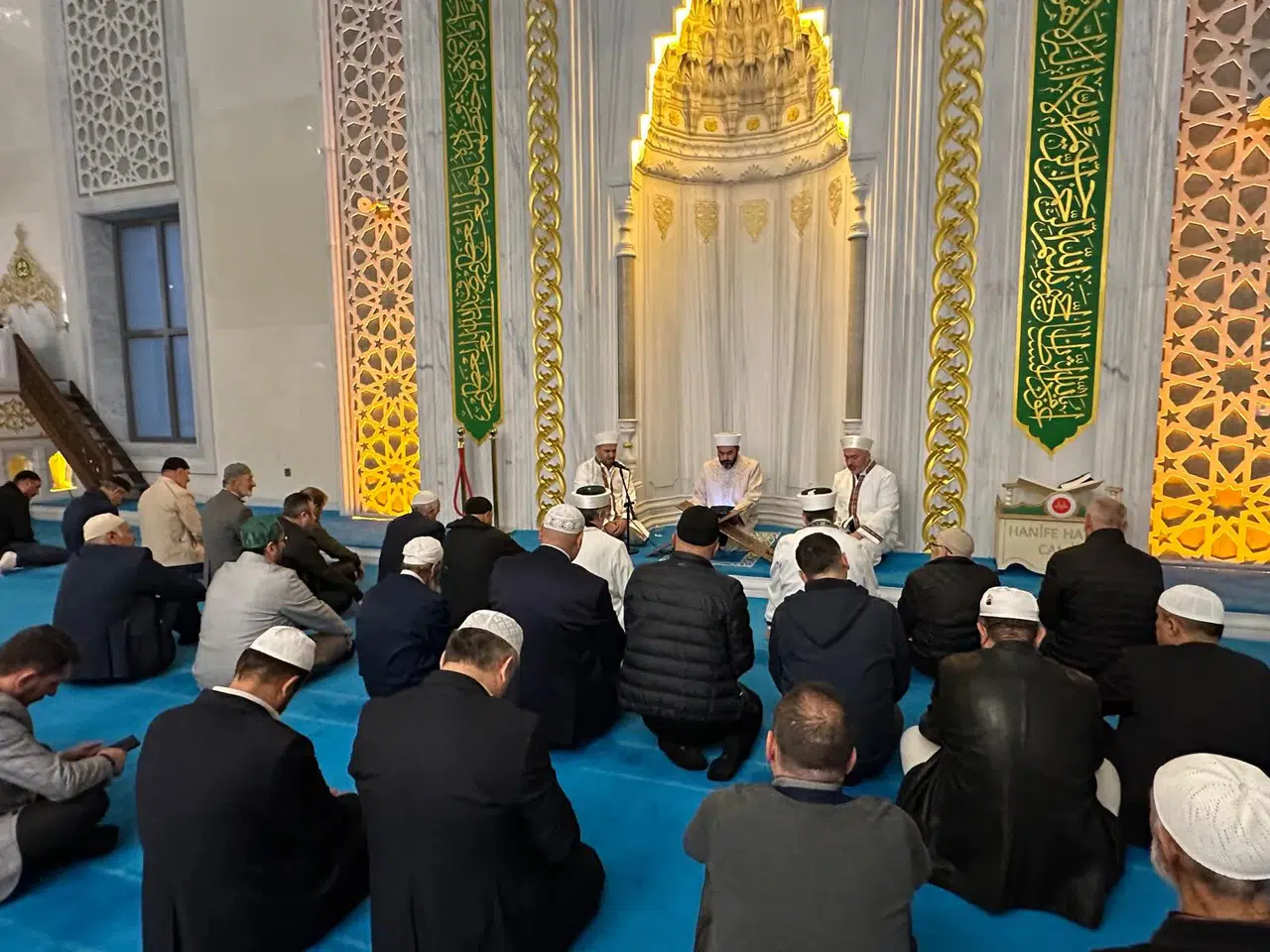 Trabzon'da Cuma Sabahları Manevi Buluşmalarla Kardeşlik Güçleniyor