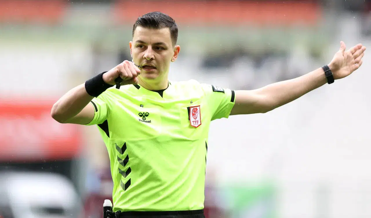 Süper Lig’de Antalya – Çaykur Rizespor Maçını Ozan Ergün Yönetecek