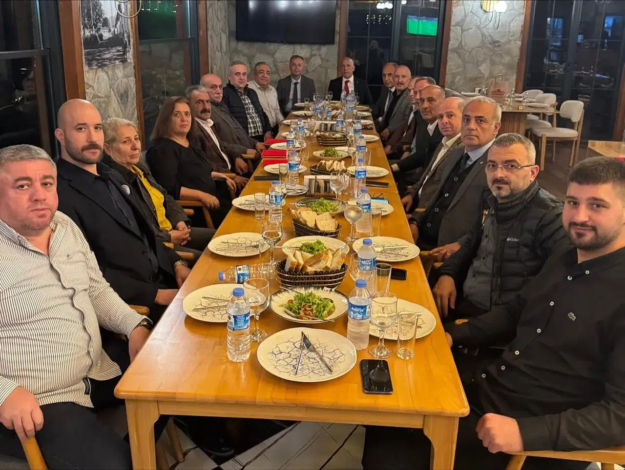 Artvin'de Çay Sektörü İçin Ortak Çalışmalar ve Gelecek Vizyonu Toplantısı Yapıldı