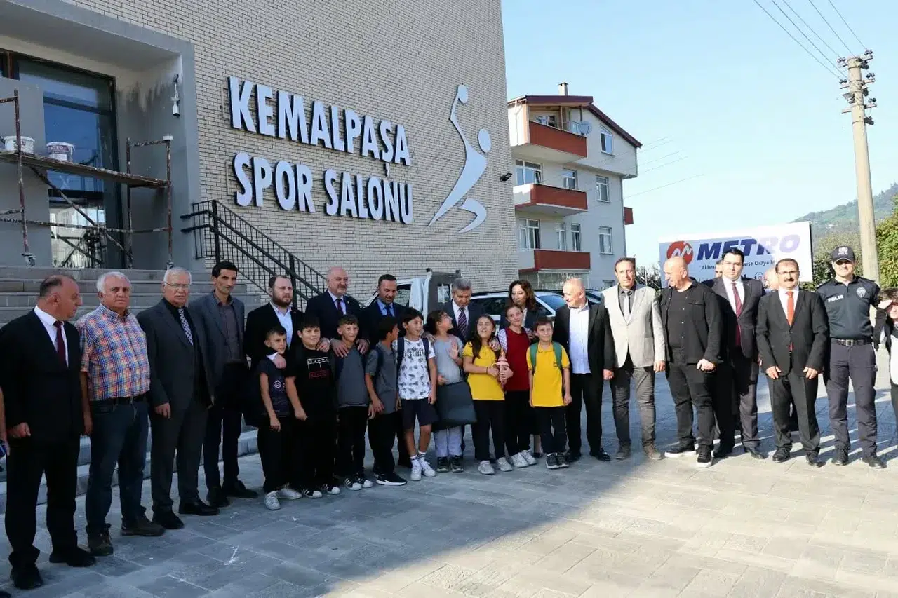 Artvin'de Yeni Spor Salonu Gençlerin Hizmetine Sunuluyor
