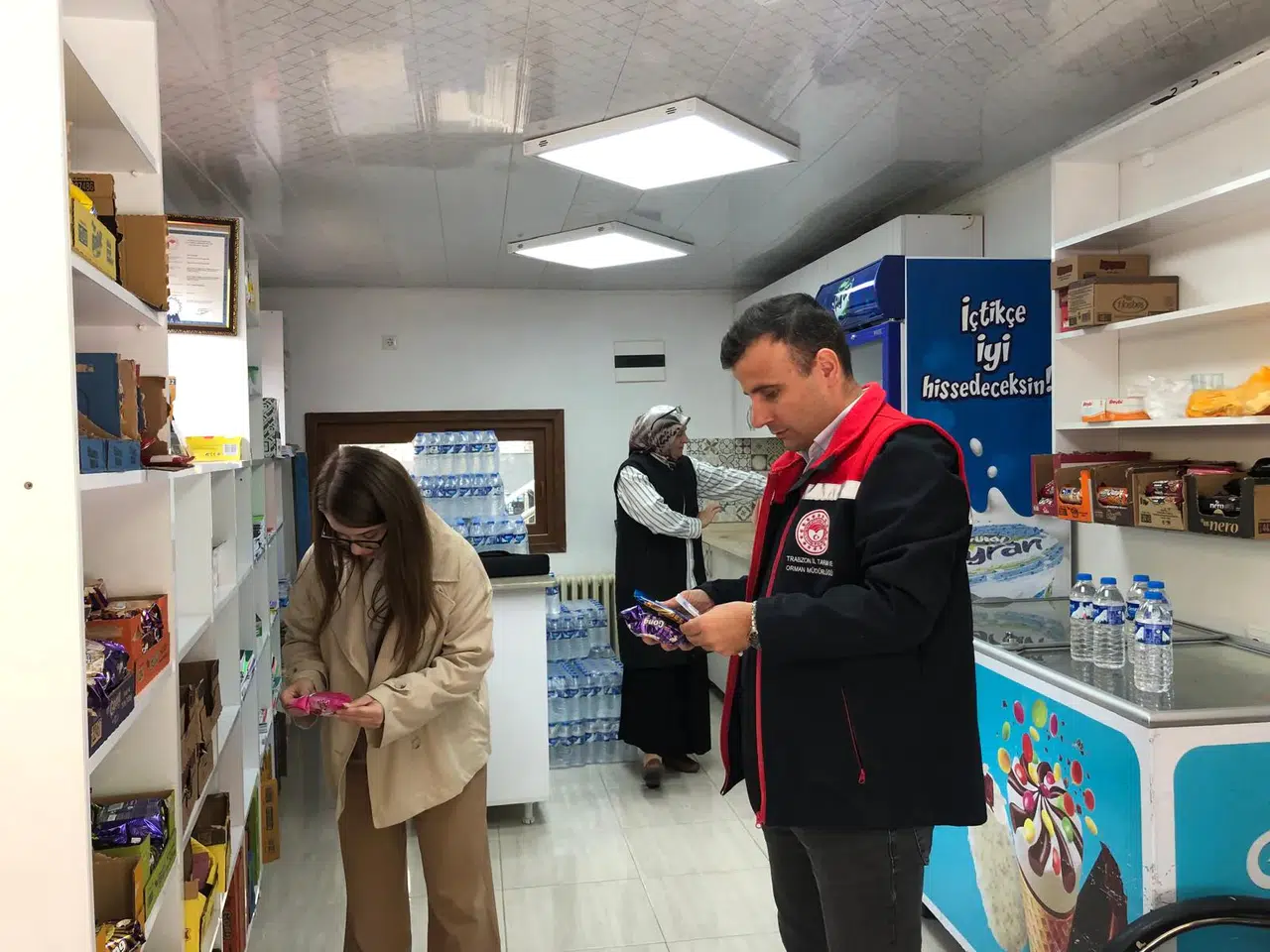 Trabzon'da okul kantinlerine sıkı denetim: Sağlıklı gıda için adımlar atılıyor!