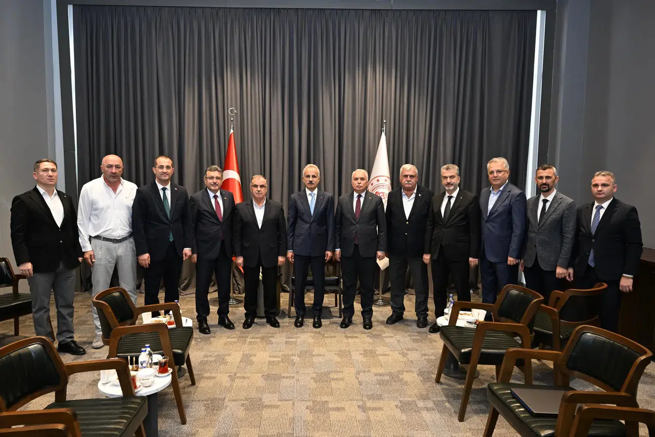 Sebat Gençlik Spor Kulübü, Bakan Uraloğlu ile destek görüşmesi gerçekleştirdi