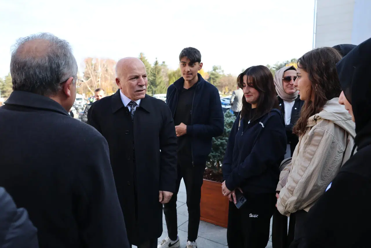 Erzurum’da Atatürk, Vefatının Yıldönümünde Saygı ve Minnetle Anıldı