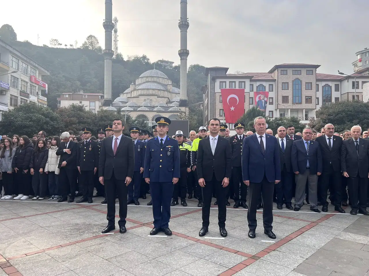 Atatürk, ebediyete intikalinin 87. yılında Pazar'da düzenlenen törenle anıldı