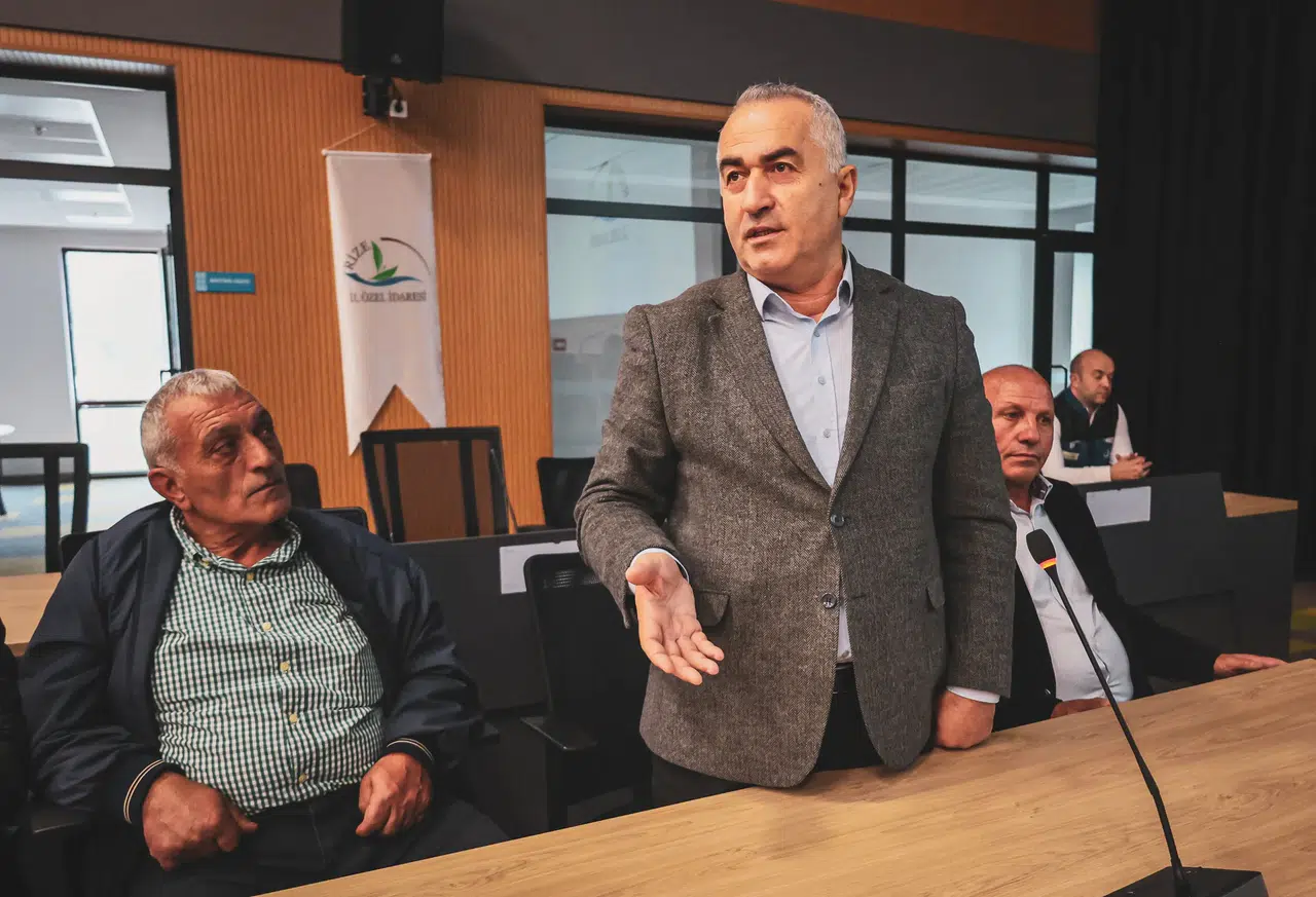 3. Rize Köy Muhtarları Çalıştayı Tamamlandı: Sorunlar ve Çözüm Önerileri Masaya Yatırıldı