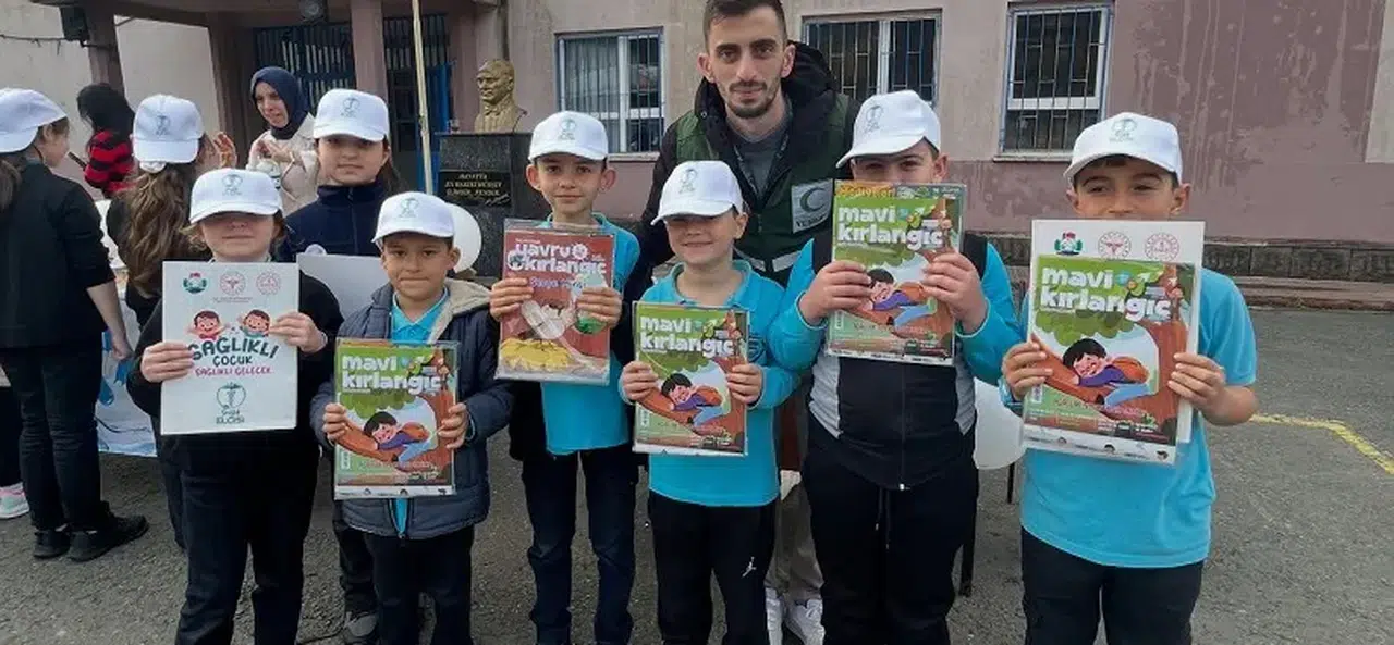Rize Yeşilay Şubesi, Çayeli’nde Sağlıklı Gelecek İçin Miniklerle Buluştu