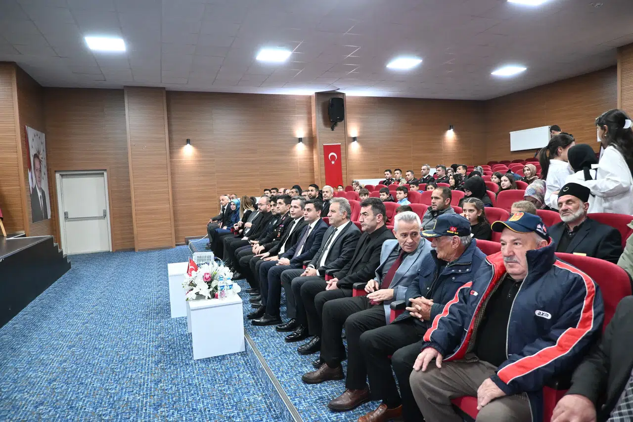 Atatürk, vefatının 87. yılında Tortum'da düzenlenen törenlerle anıldı