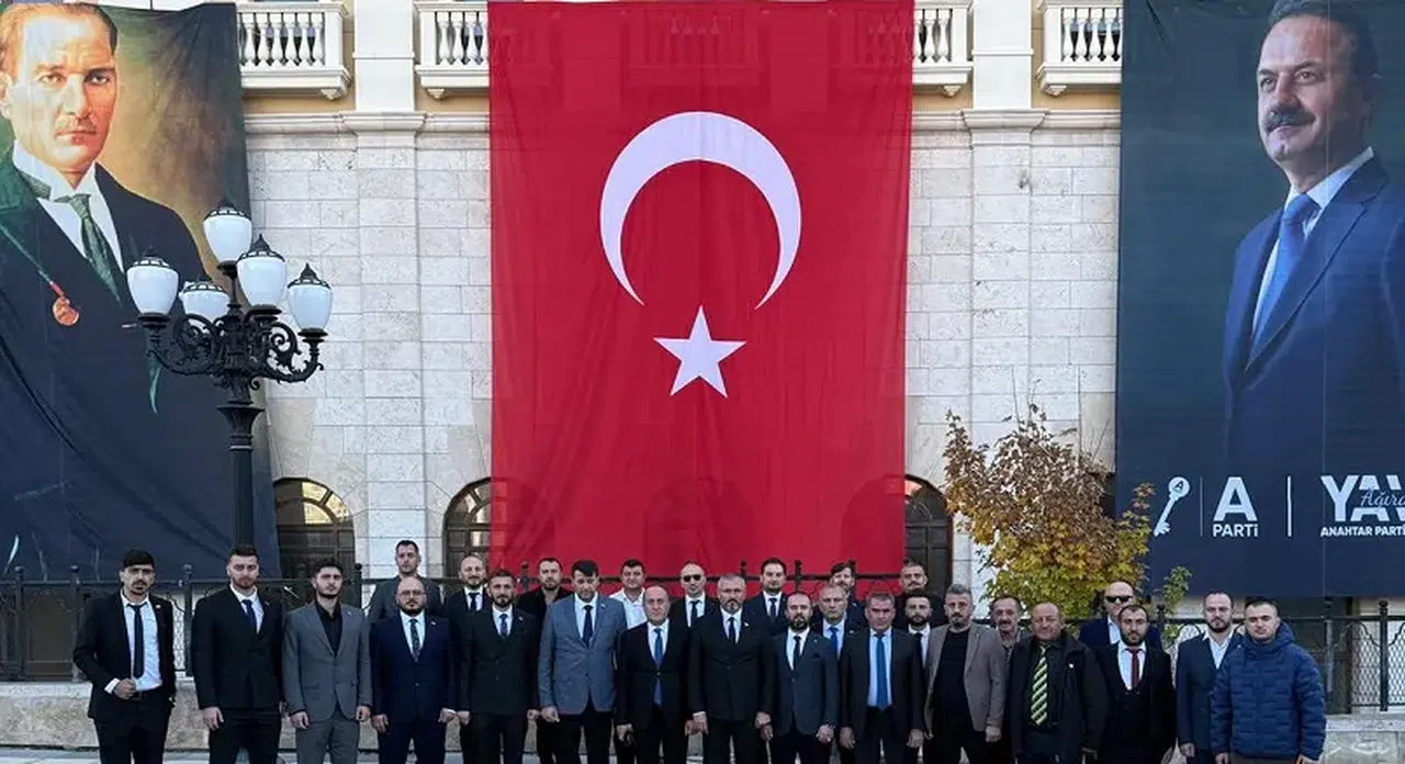 Anahtar Parti'nin İlk Yıldönümünde Rize'nin Öncülüğü Vurgulandı