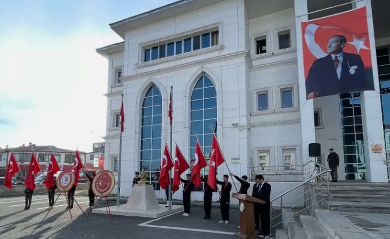 Çat’ta 10 Kasım Atatürk’ü Anma Töreni Düzenlendi