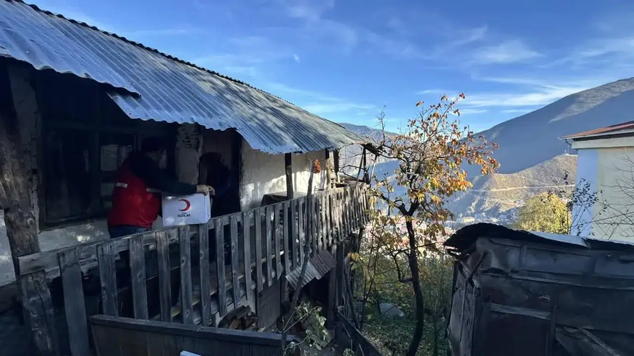Türk Kızılayı Artvin’de Gönüllere Dokunuyor