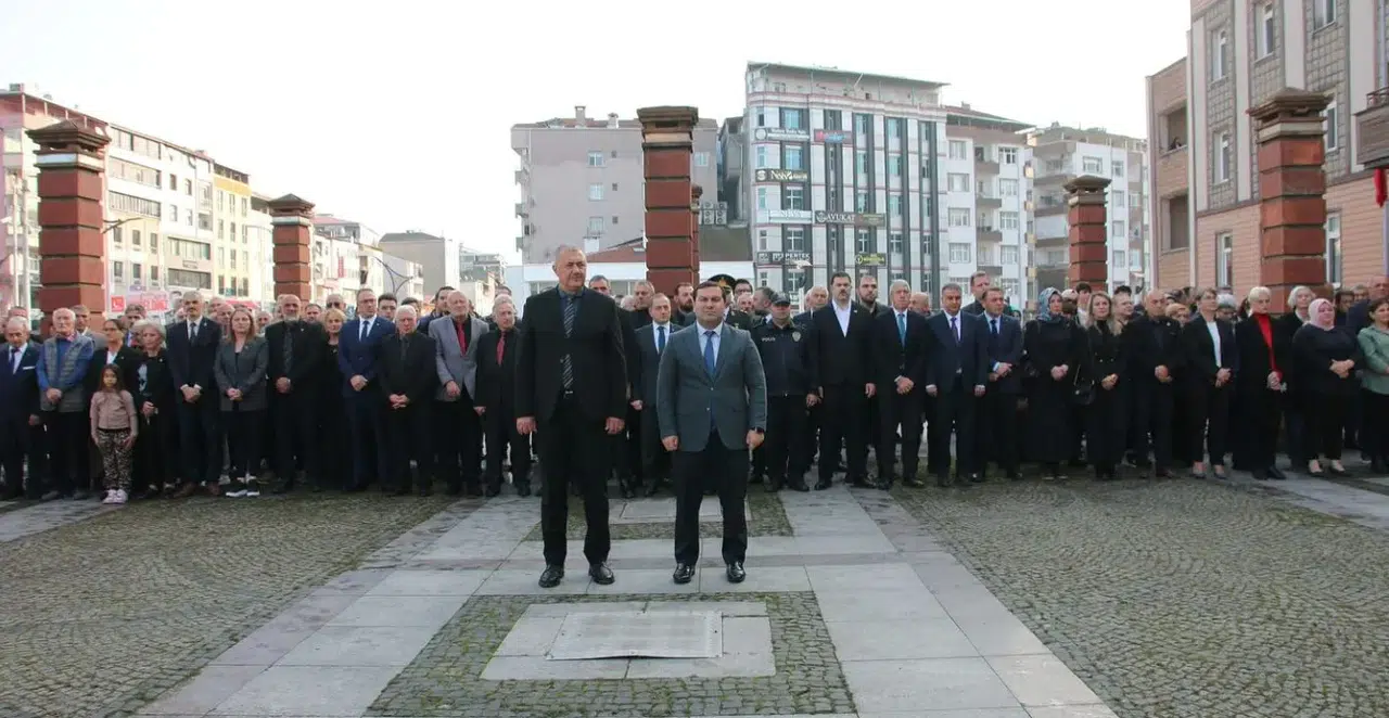 Ardeşen’de 10 Kasım Atatürk’ü Anma Günü Programı Düzenlendi