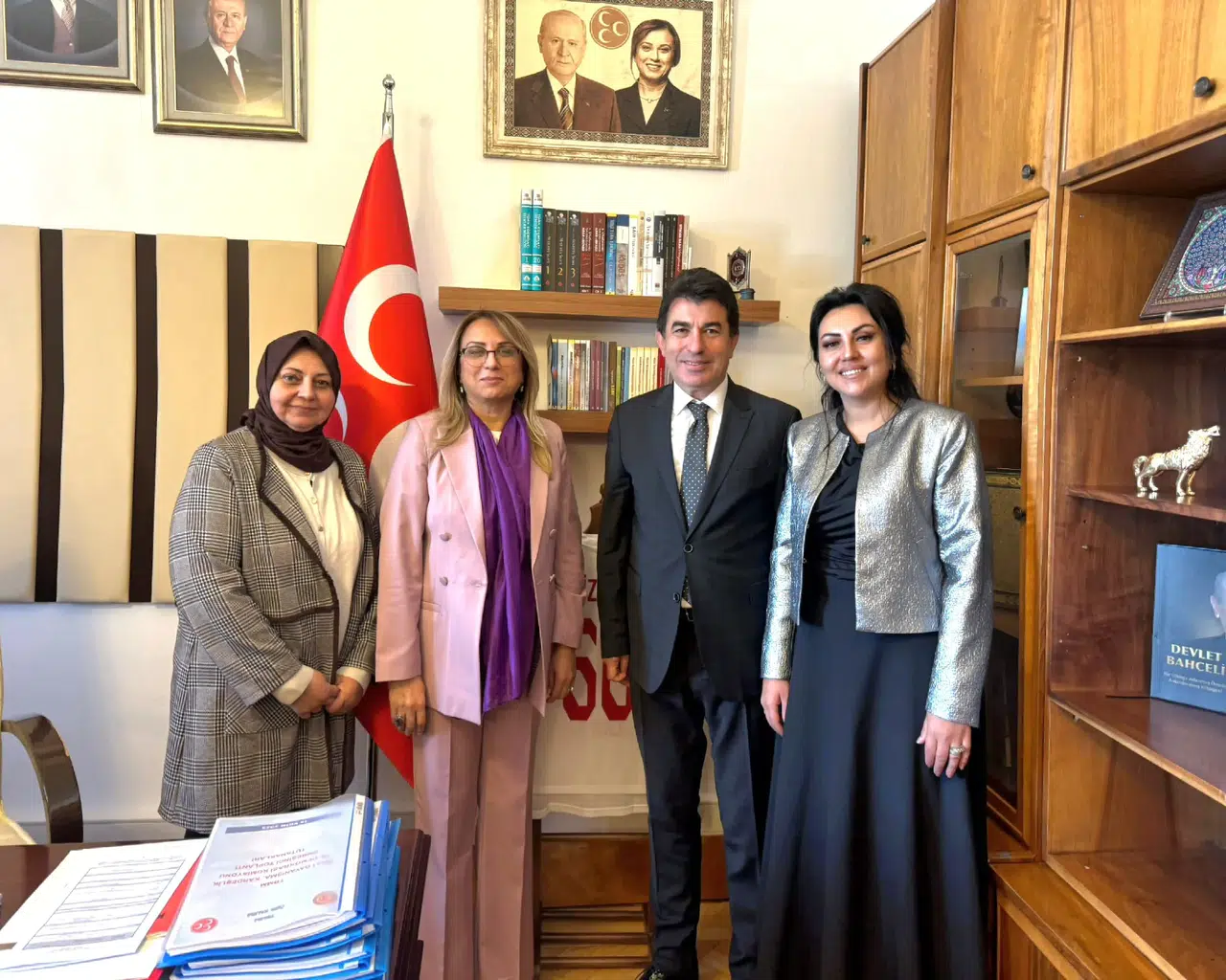 İspir Belediye Başkanı Ahmet Coşkun’dan MHP Genel Başkan Yardımcısı Prof. Dr. Filiz Kılıç’a Ziyaret