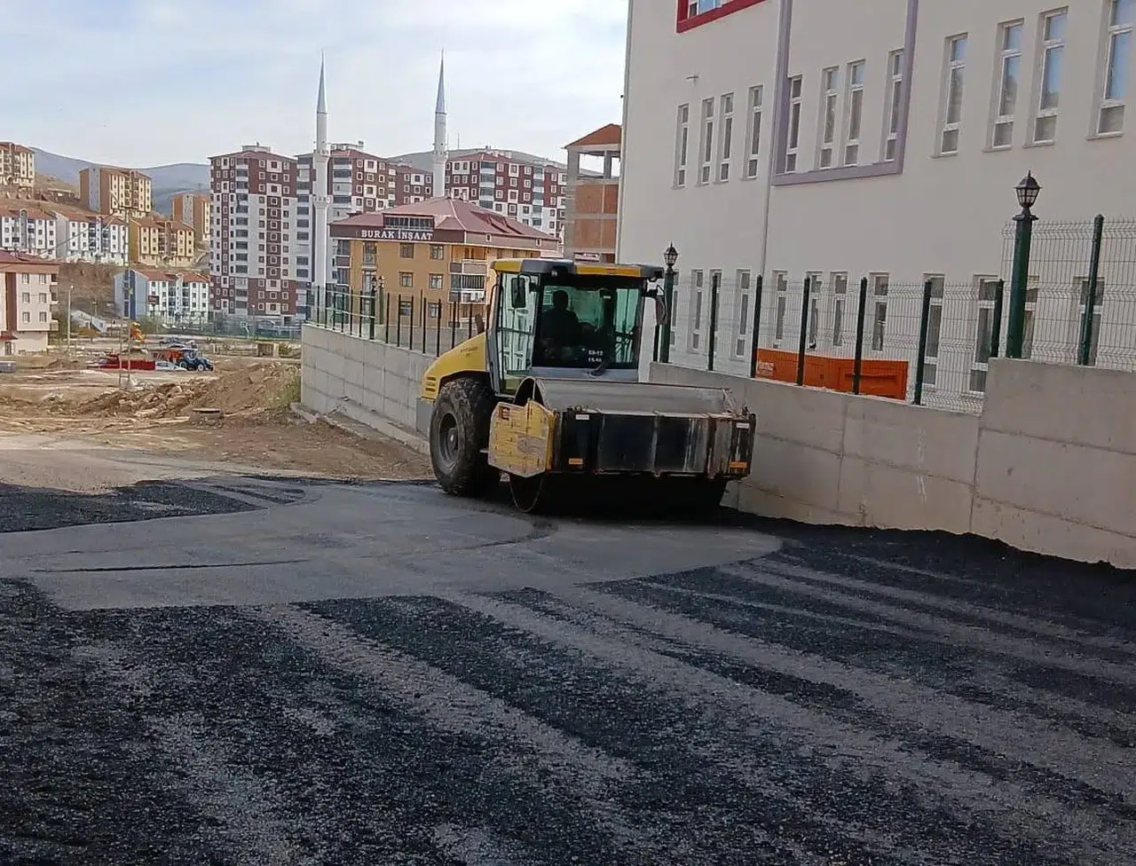 Bayburt İçin Durmadan Çalışıyoruz!
