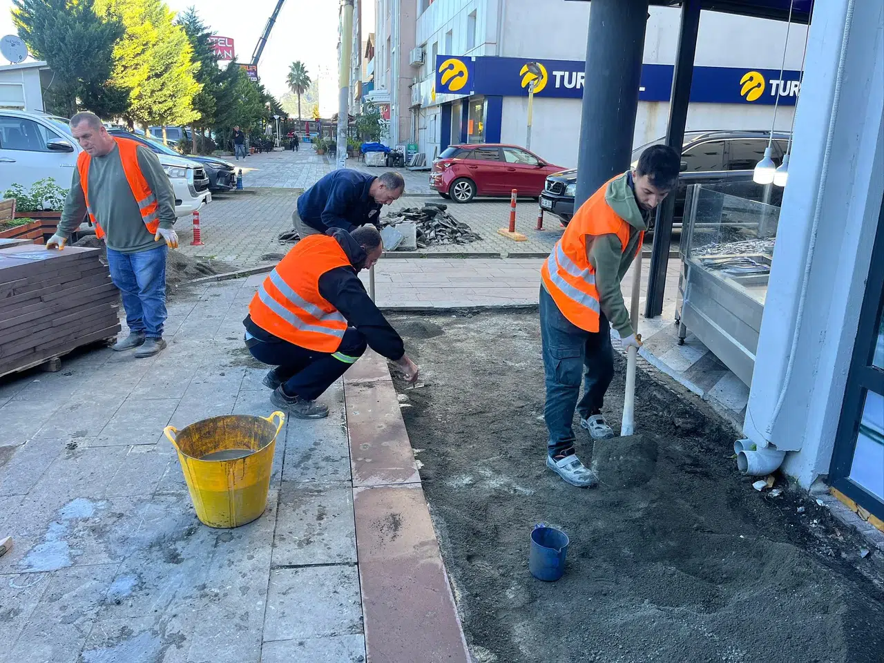 Hopa Belediyesi’nden Eş Zamanlı Bakım ve Onarım Çalışmaları