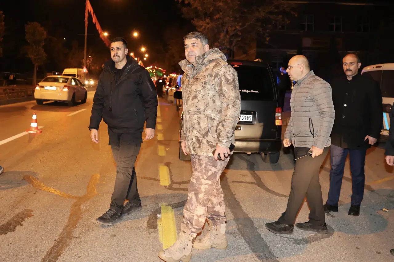 Erzurum Emniyet Müdürü, asayiş denetiminde güvenliği yerinde inceledi