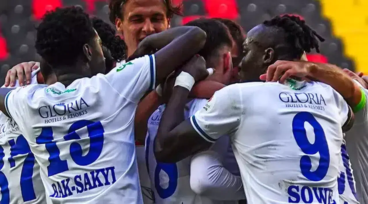 Çaykur Rizespor - Fenerbahçe Maçı Ne Zaman, Saat Kaçta, Hangi Kanalda? (Muhtemel 11'ler)