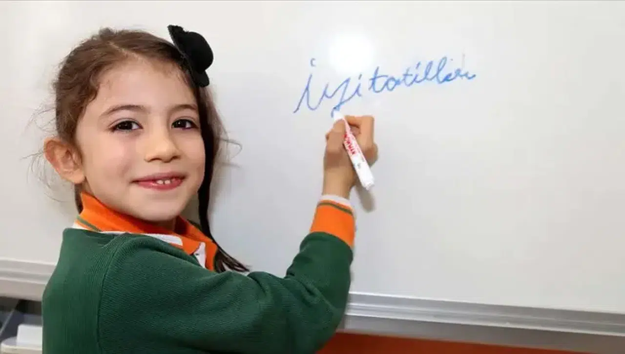 15 tatil (sömestr tatili) ne zaman başlayacak? 2025-2026 MEB tatil takvimi