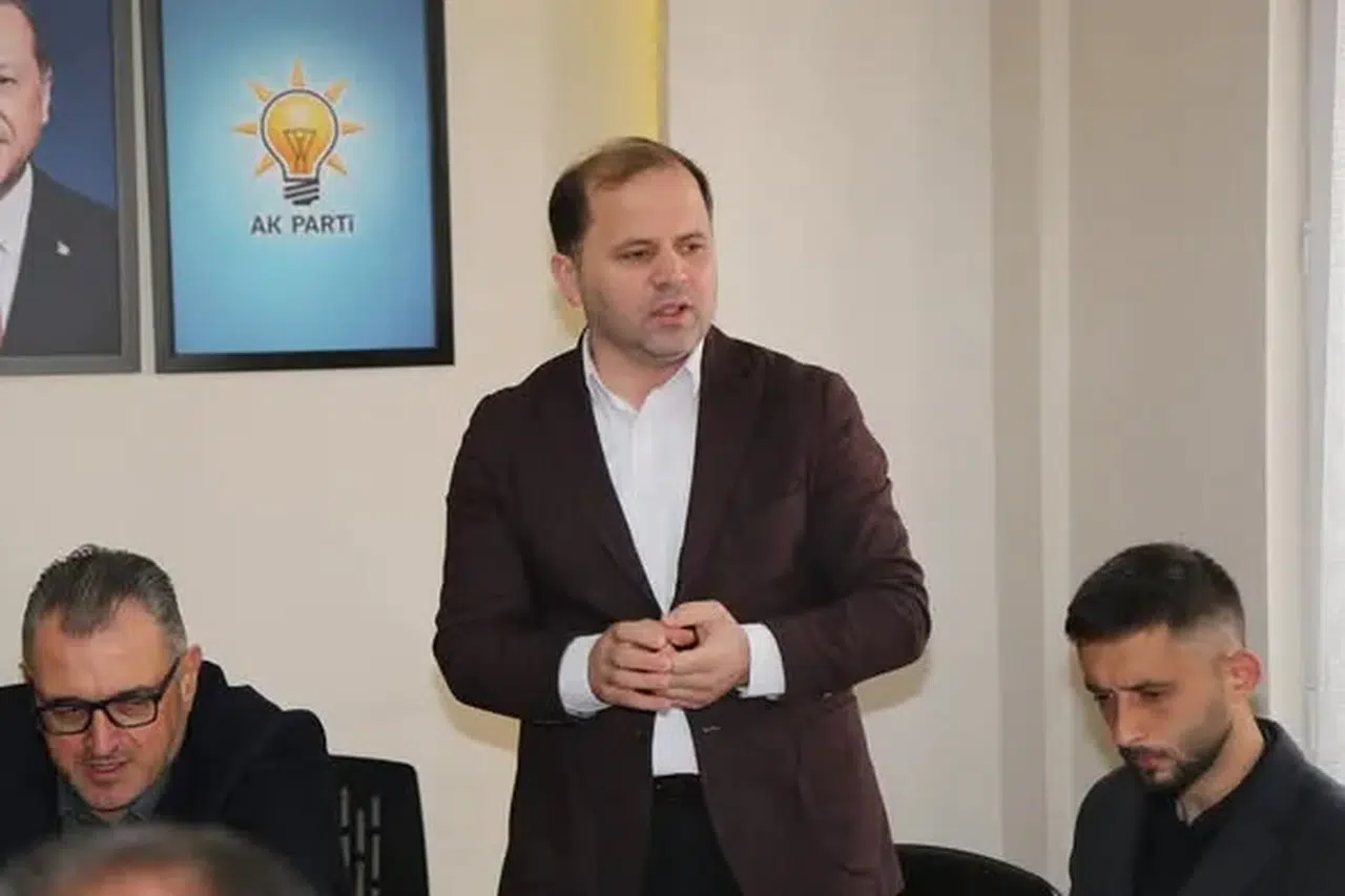 AK Parti Trabzon İl Teşkilatı Şalpazarı’nda İstişare Toplantısı Gerçekleştirdi