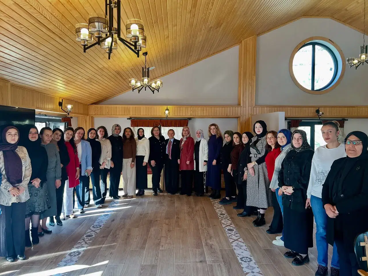 Erzurum Memur-Sen Kadınlar Komisyonu ile İstişare Toplantısı Gerçekleştirildi