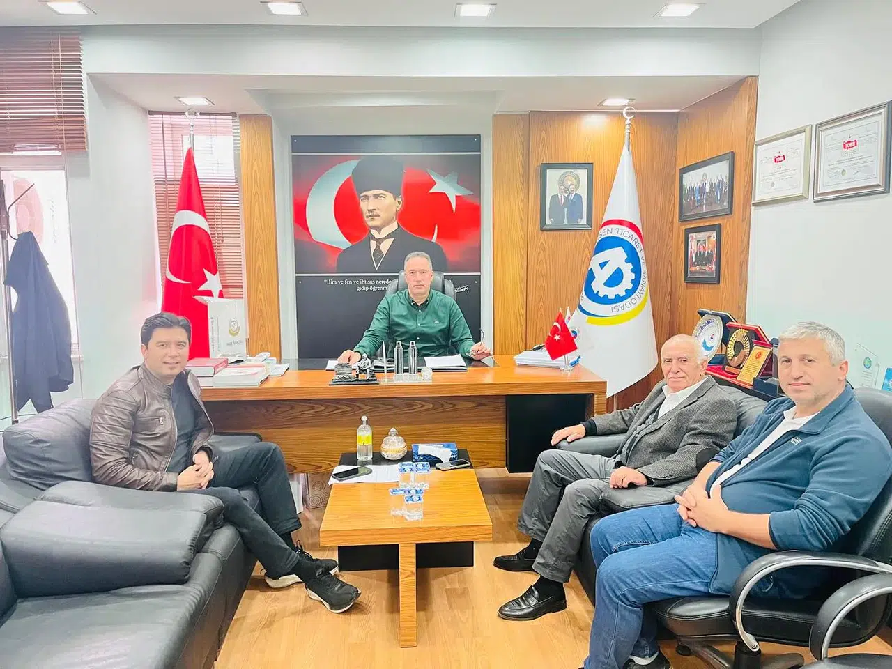 Doç. Dr. Ali Altıner, Ardeşen Ticaret ve Sanayi Odası’nı Ziyaret Etti