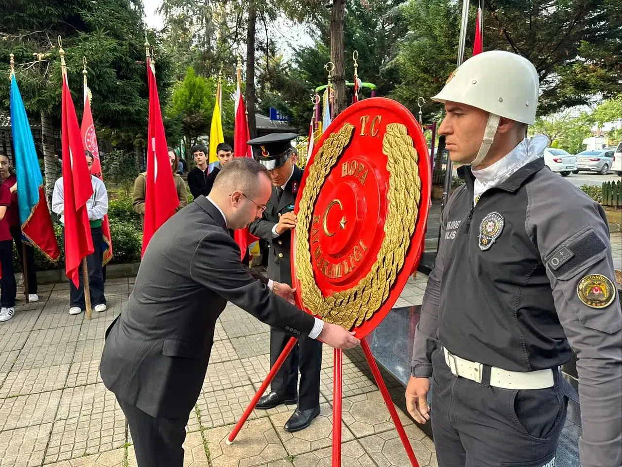 Hopa’da 10 Kasım Atatürk’ü Anma Töreni Düzenlendi