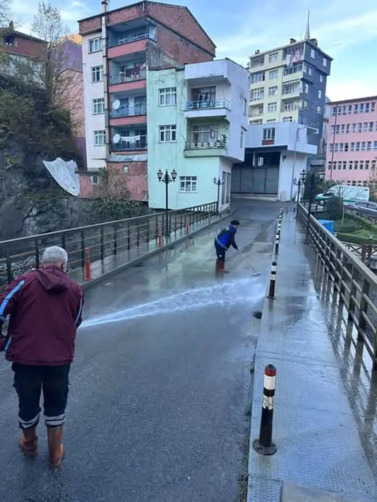 Şalpazarı’nda Temizlik ve Yıkama Çalışmaları Sürüyor