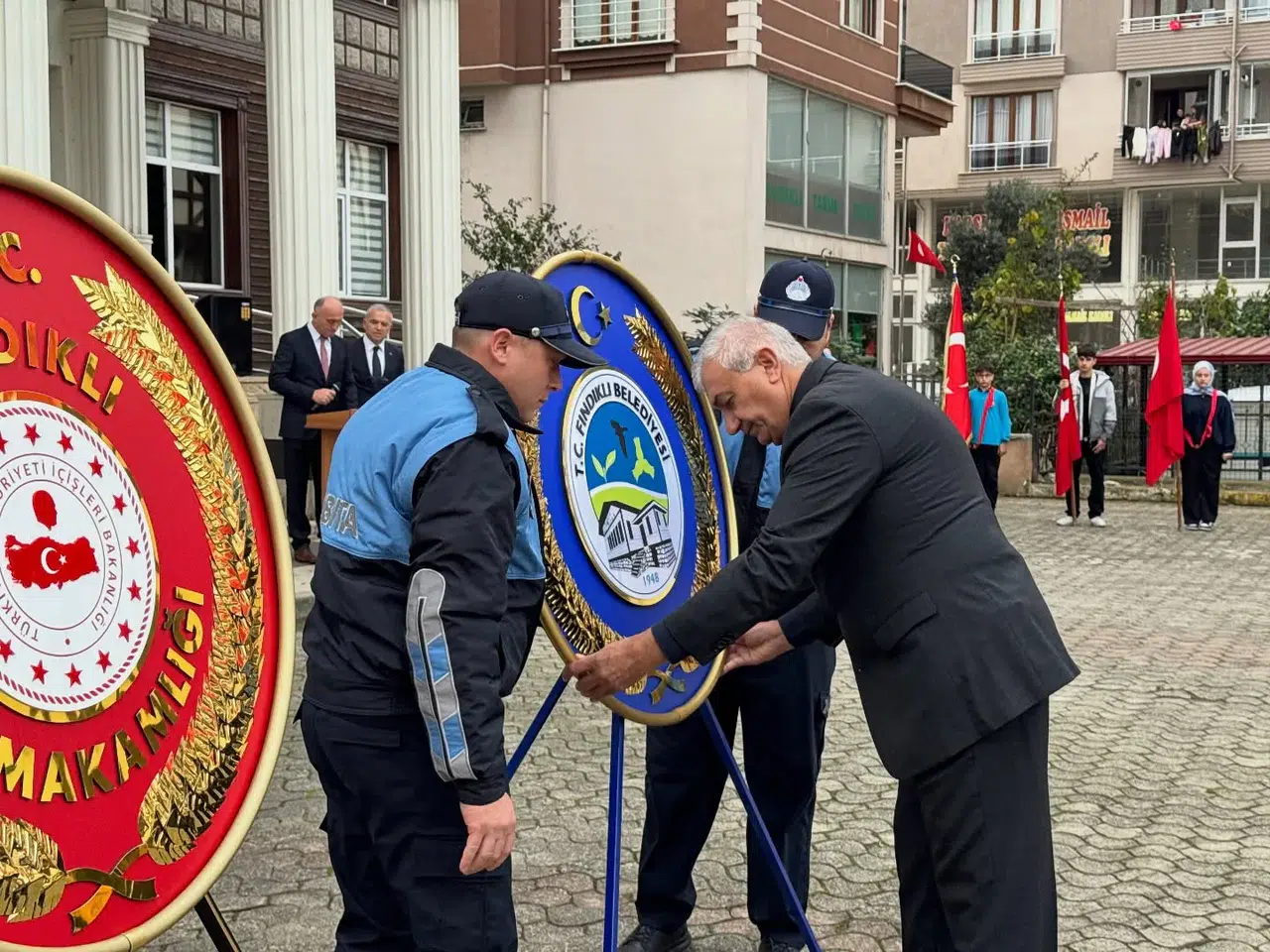 Fındıklı’da 10 Kasım Atatürk’ü Anma Programı Düzenlendi