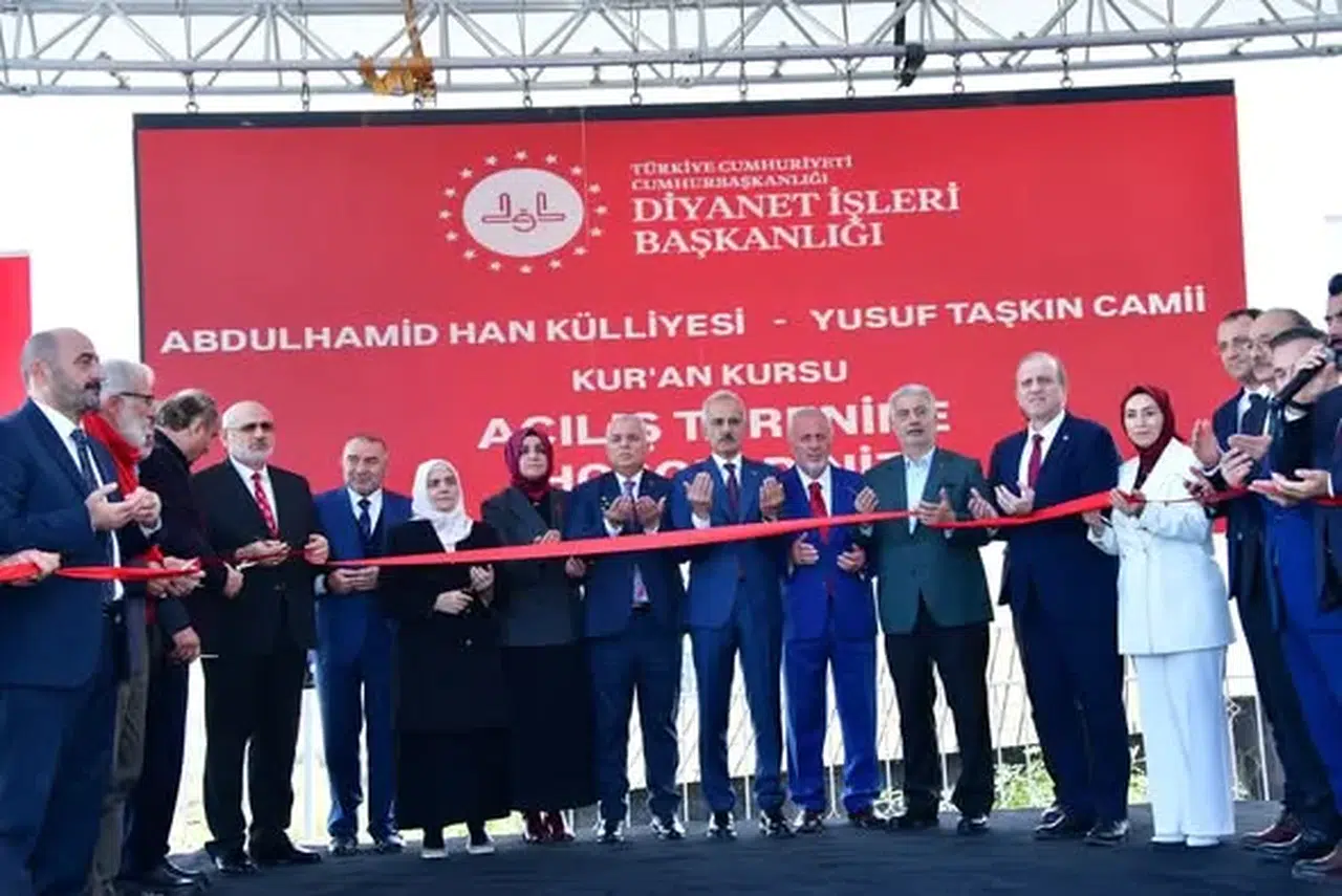 Trabzon’da Abdülhamid Han Külliyesi Yusuf Taşkın Camii ve Kur’an Kursu Açıldı