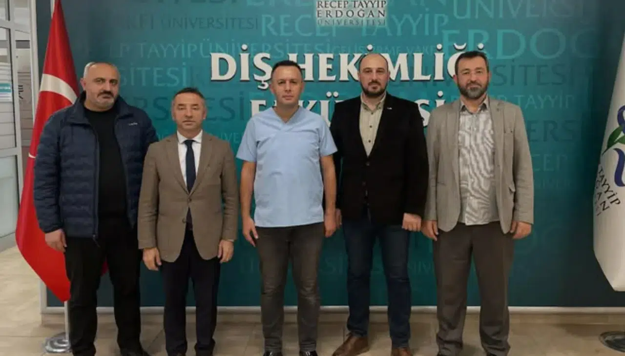 Yeşilay Rize Şubesinden Diş Hekimliği Fakültesine Hayırlı Olsun Ziyareti