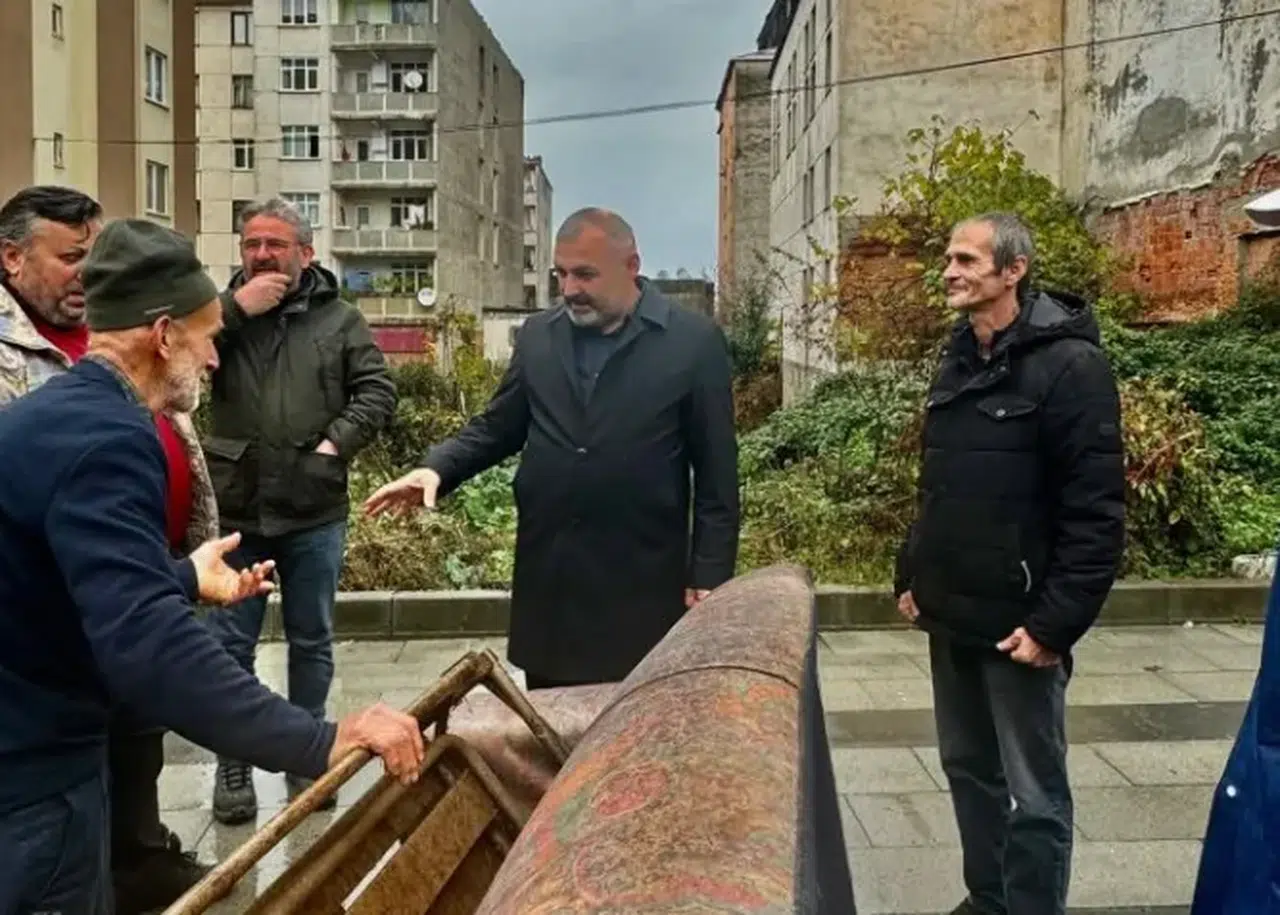 Arsin Belediyesi’nden Esnaf ve Vatandaşlara Hafta Sonu Ziyareti