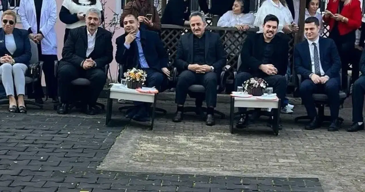 Trabzon’da Özel Hamsi Şenliği Coşkusu: 3 Aralık Dünya Engelliler Günü Etkinlikleri Renkli Görüntülere Sahne Oldu