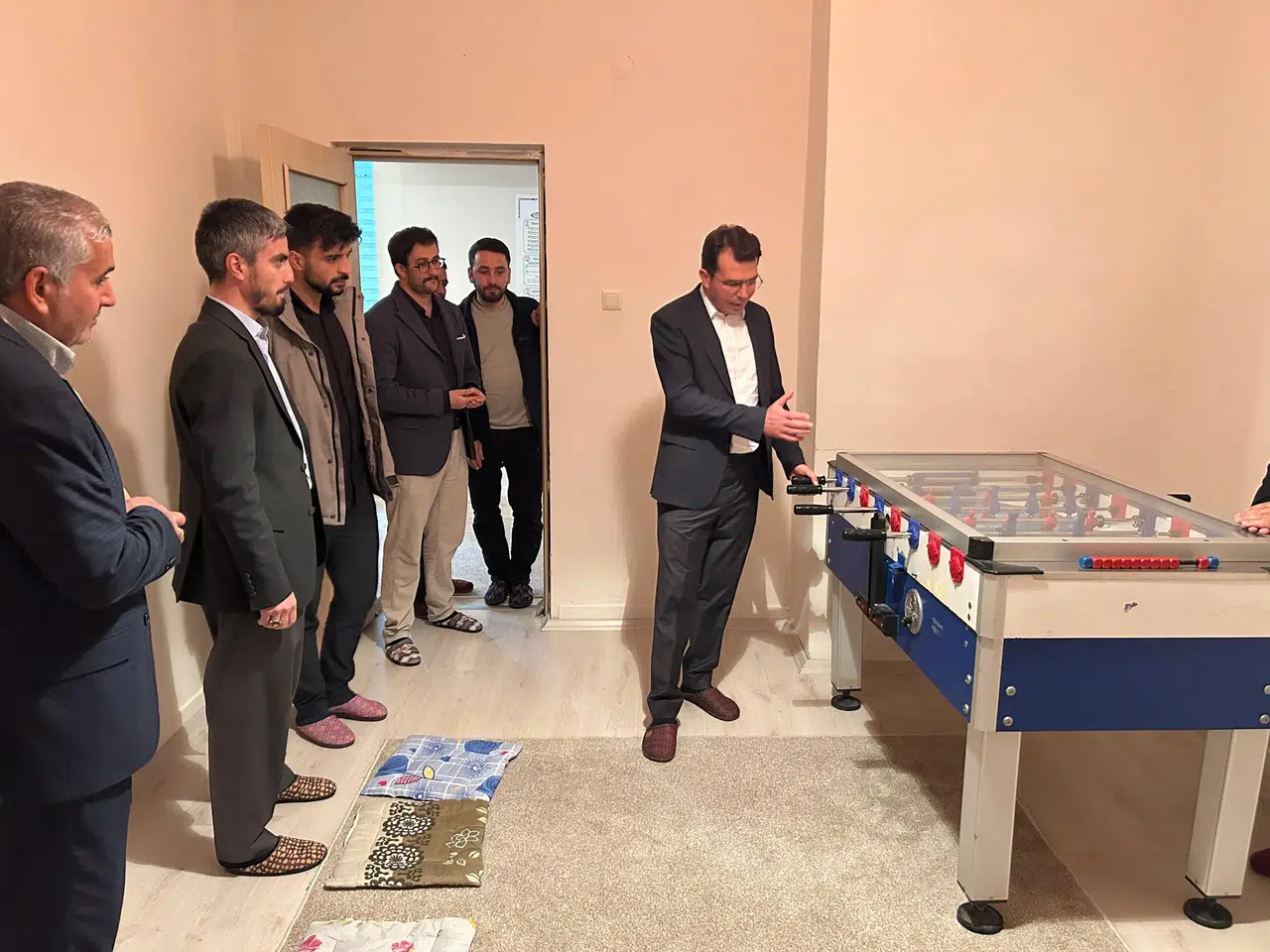 Narman'da Gençlik Merkezi Açıldı, Kaymakam Adıbelli Çalışmaları İnceledi