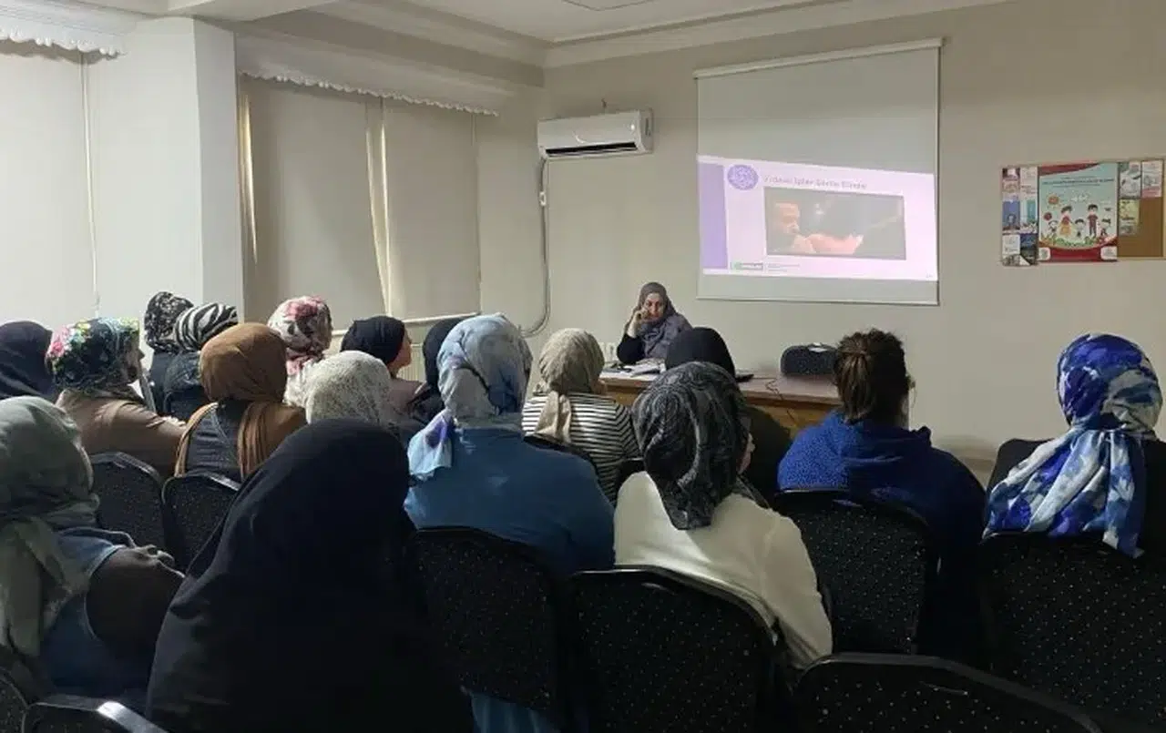 Araklı’da Kursiyerlere Alkol Bağımlılığı Farkındalık Semineri