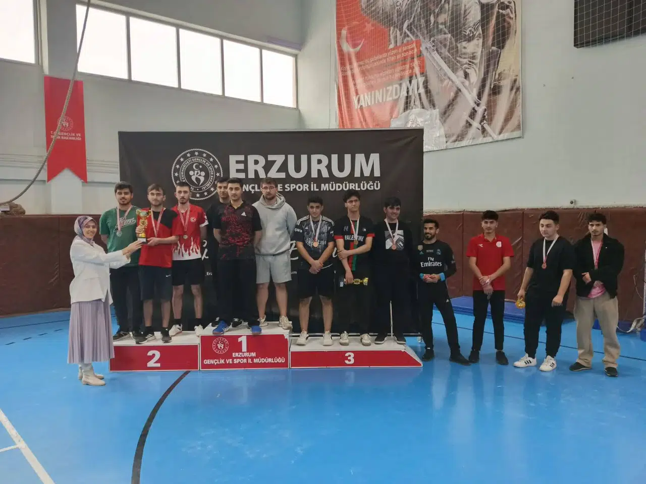 Masa Tenisi İl Birinciliği sona erdi, şampiyonlar kupalarını aldı!