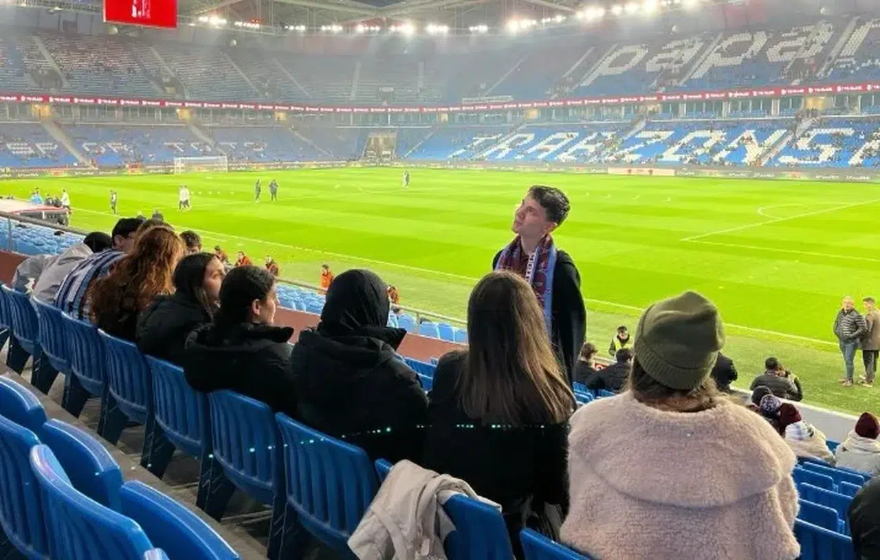 Okul Destek Projesi Kapsamında Çocuklar Trabzonspor Maçında Buluştu