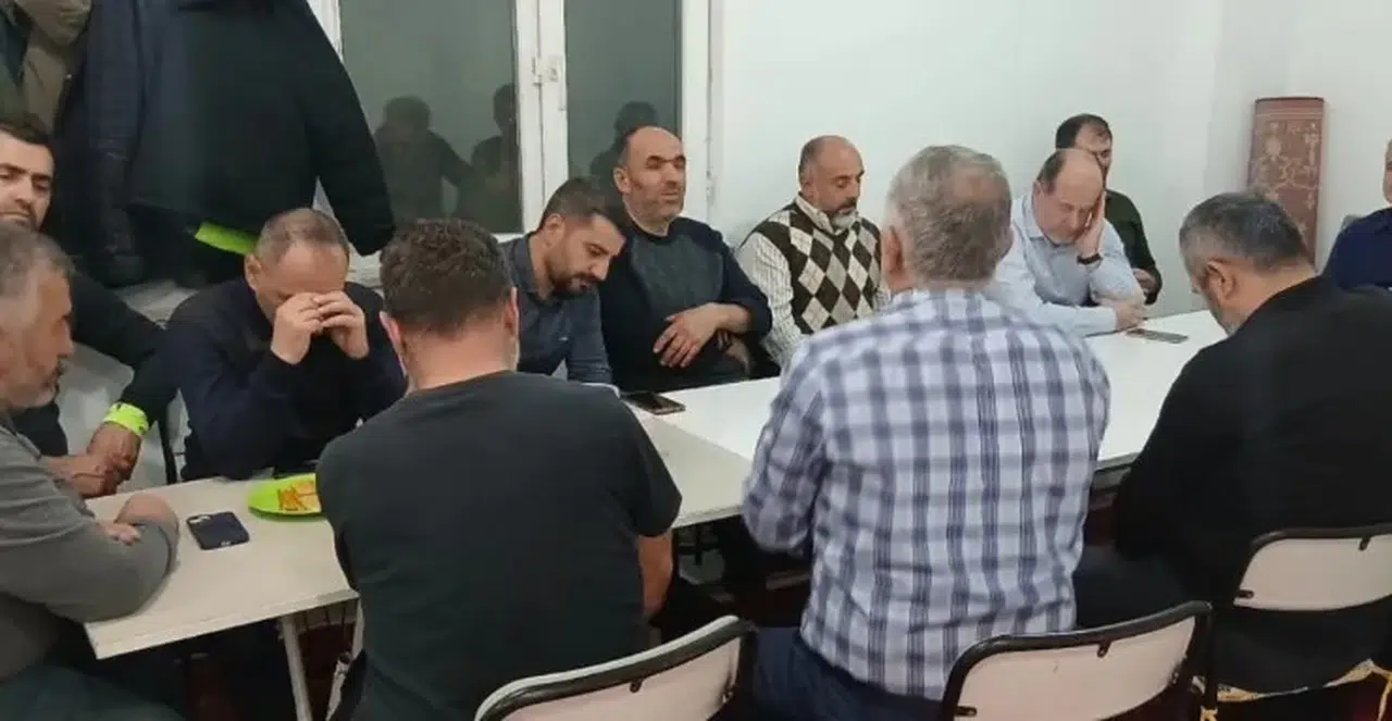 Artvin İl Müftüsü Soylu, Sanayi Esnafıyla Camide Buluştu