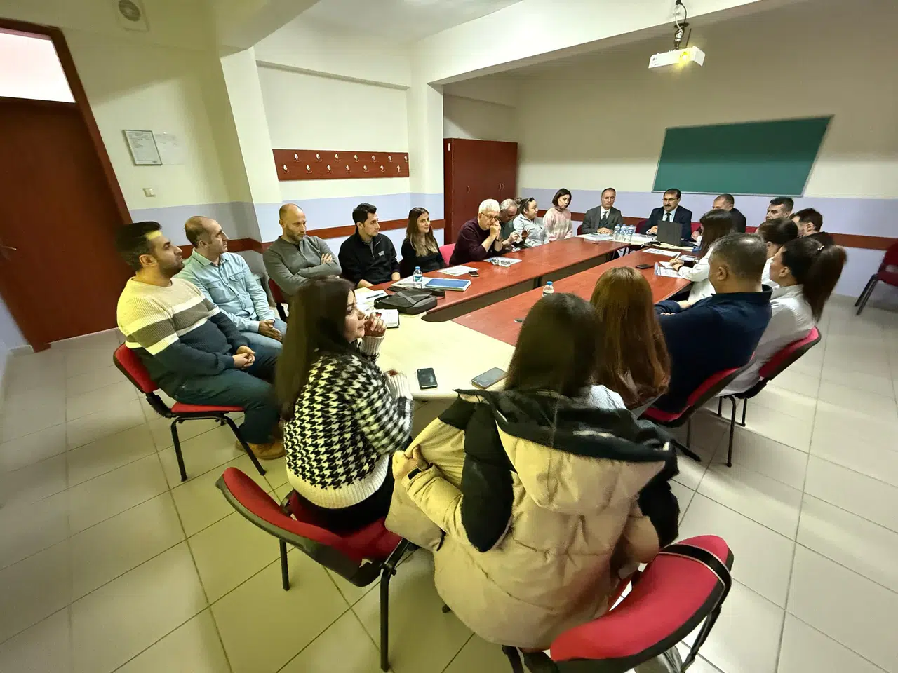 Artvin Fen Lisesi’nde Başarıyı Artırma Toplantısı Düzenlendi