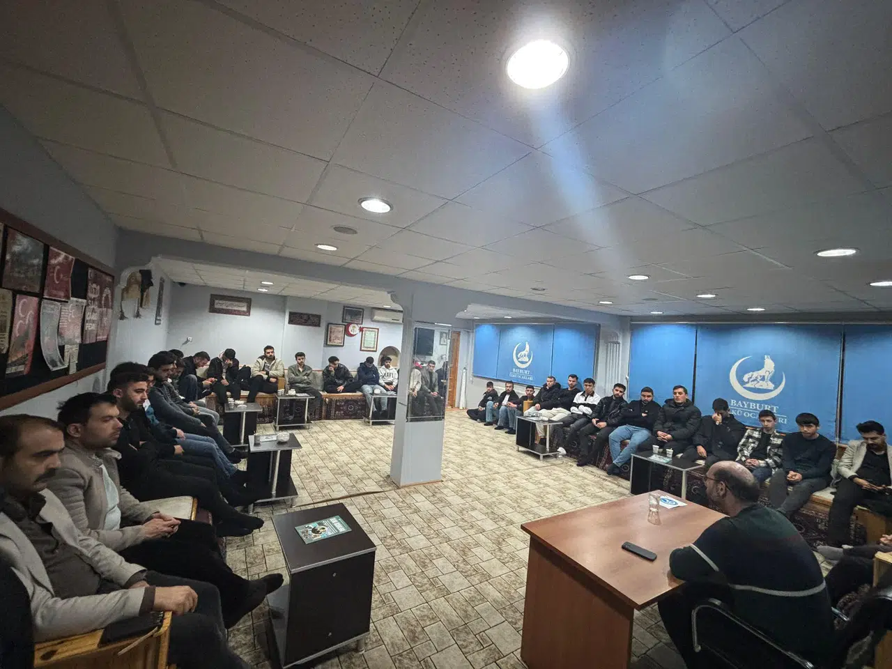 Ülkü Ocakları Bayburt’ta Medya Okuryazarlığı Semineri Düzenledi