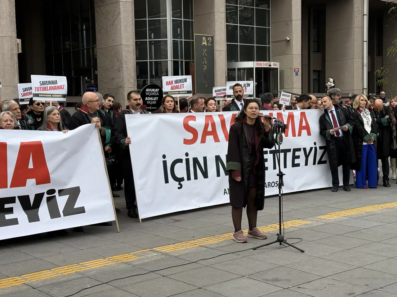 CHP Trabzon Milletvekili Sibel Suiçmez’den Savunma Nöbeti Mesajı: Savunma Susarsa, Halk Susar!