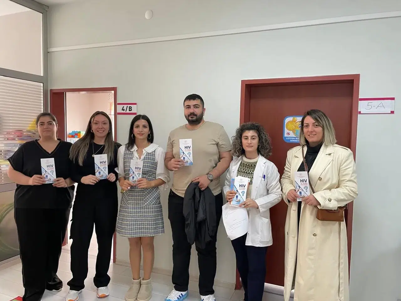 Rize'de HIV/AIDS Farkındalık Etkinlikleri ile Toplum Bilinçlendirildi