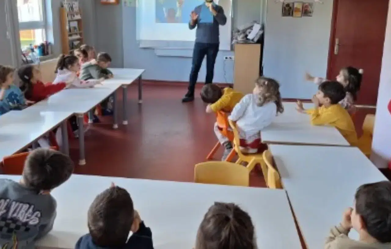 Kalkandere Anaokulunda Miniklere Akran Zorbalığı Eğitimi