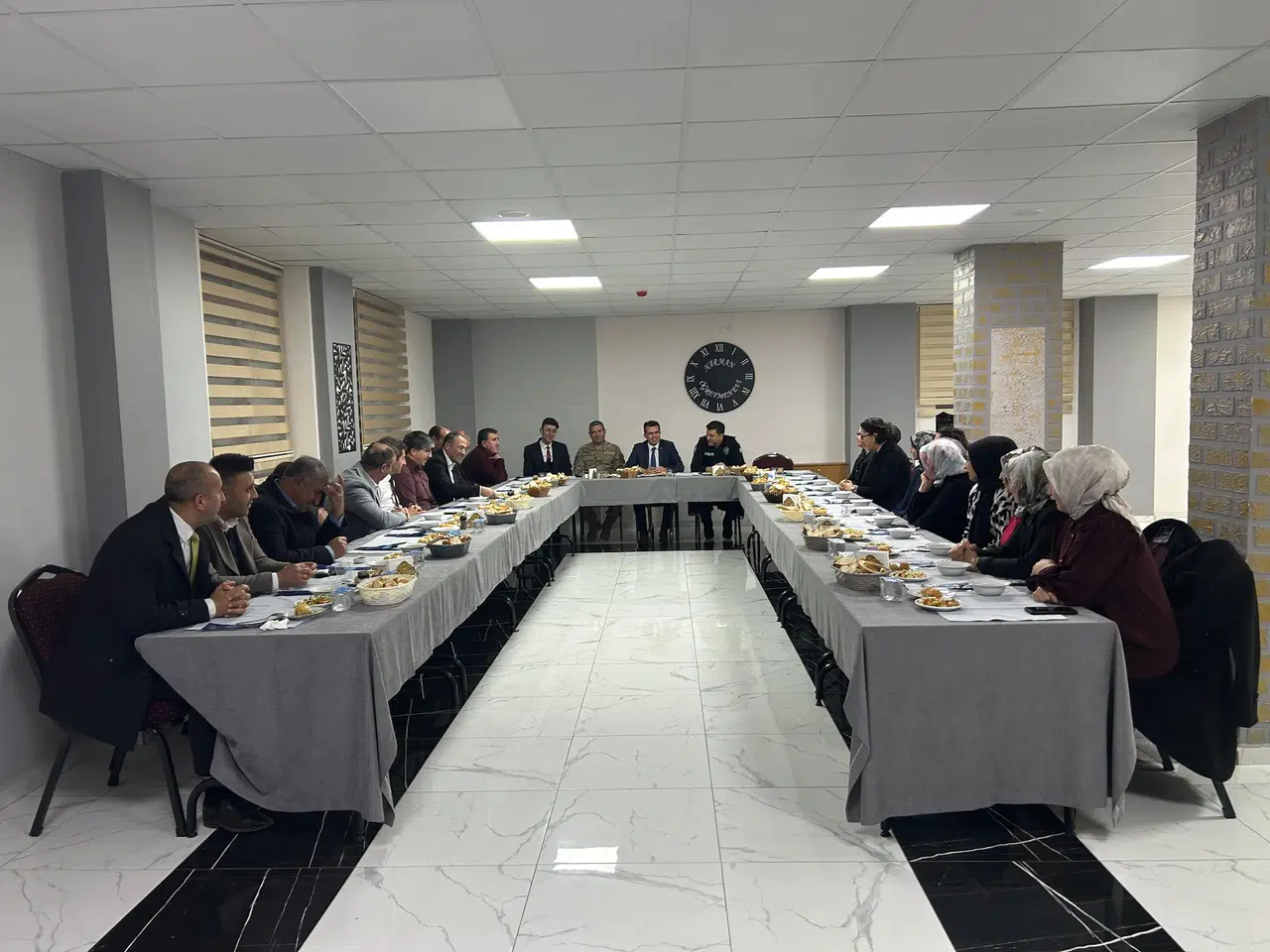 Narman’da 10 Yıllık Hizmet İçin Veda Programı Düzenlendi