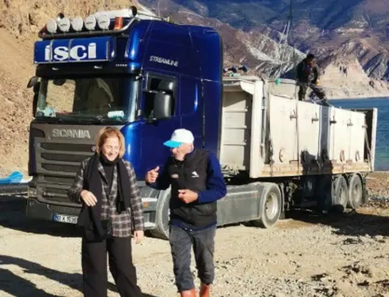 Ardanuç Güzergâhındaki Red Fish Su Ürünleri İşletmesine Ziyaret