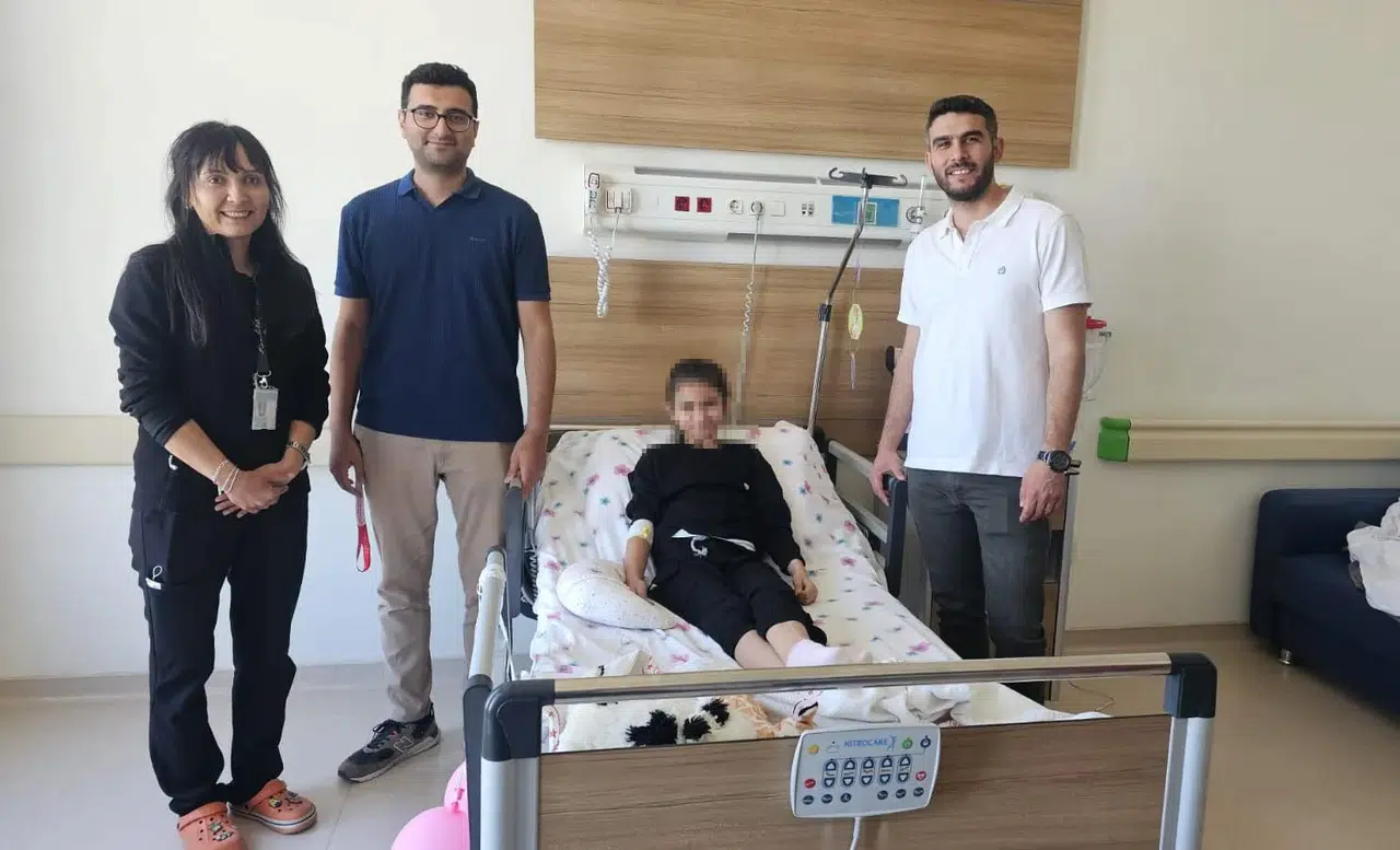 9 yaşındaki çocuğun midesinden saç yumağı çıktı