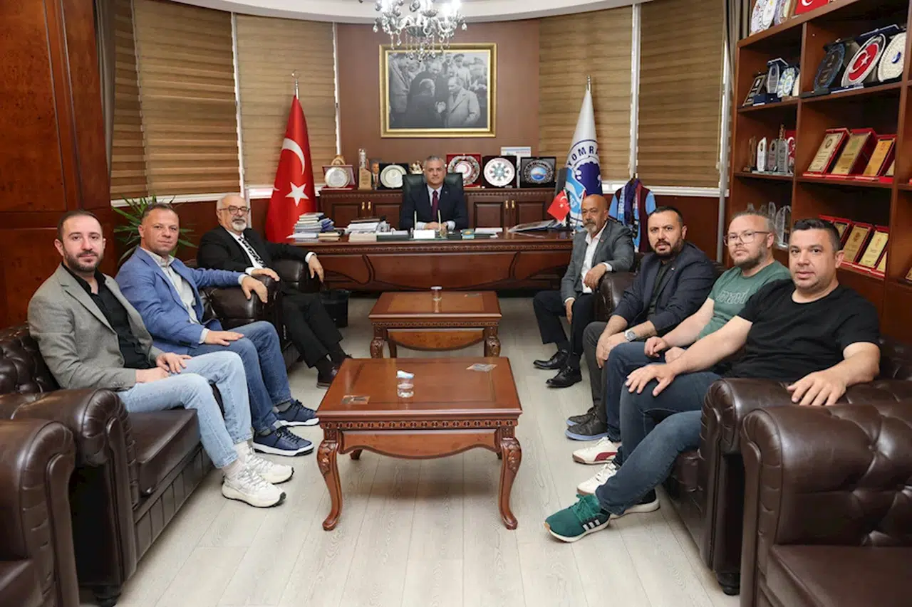 CHP Heyetinden Yomra Belediye Başkanı Mustafa Bıyık’a Ziyaret