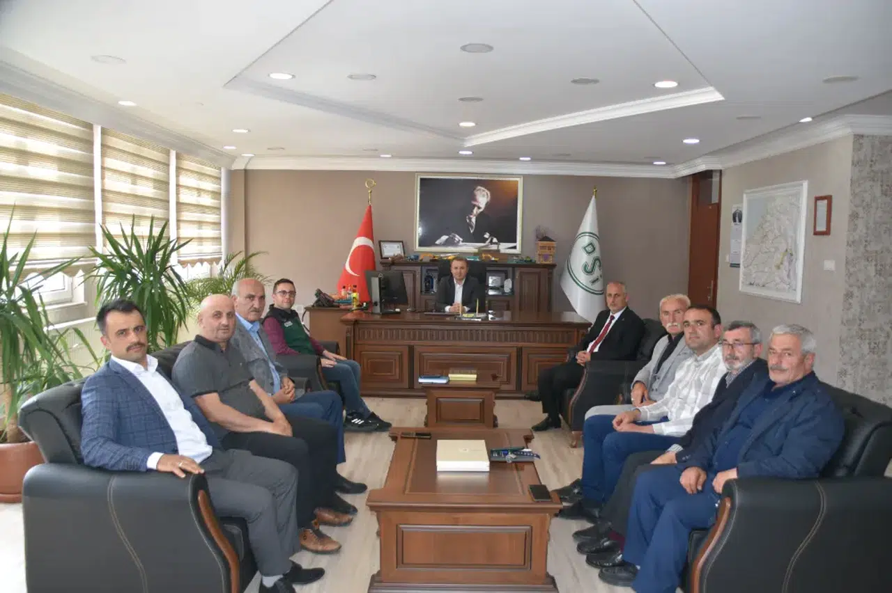 Yusufeli Muhtarlarından DSİ 26. Bölge Müdürlüğü’ne Ziyaret